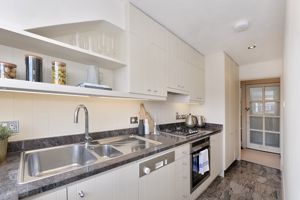 Photo 19- click for photo gallery